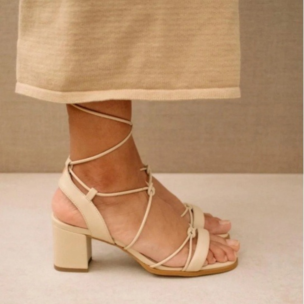 Alohas Leather Sandal Sophie Suede Beige/ Tan Women EU 39 US (8-8.5) Summer EUC